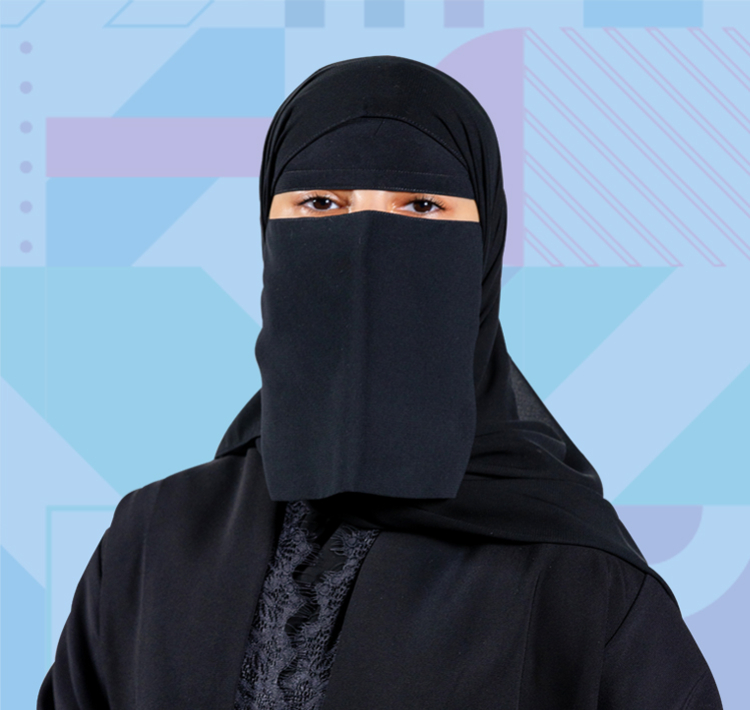 مياسة علي القحطاني 